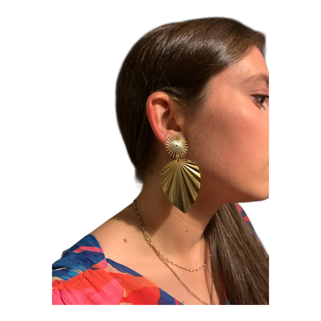 Augustine, les grandes boucles d'oreilles clips soleil et feuilles dorés or fin