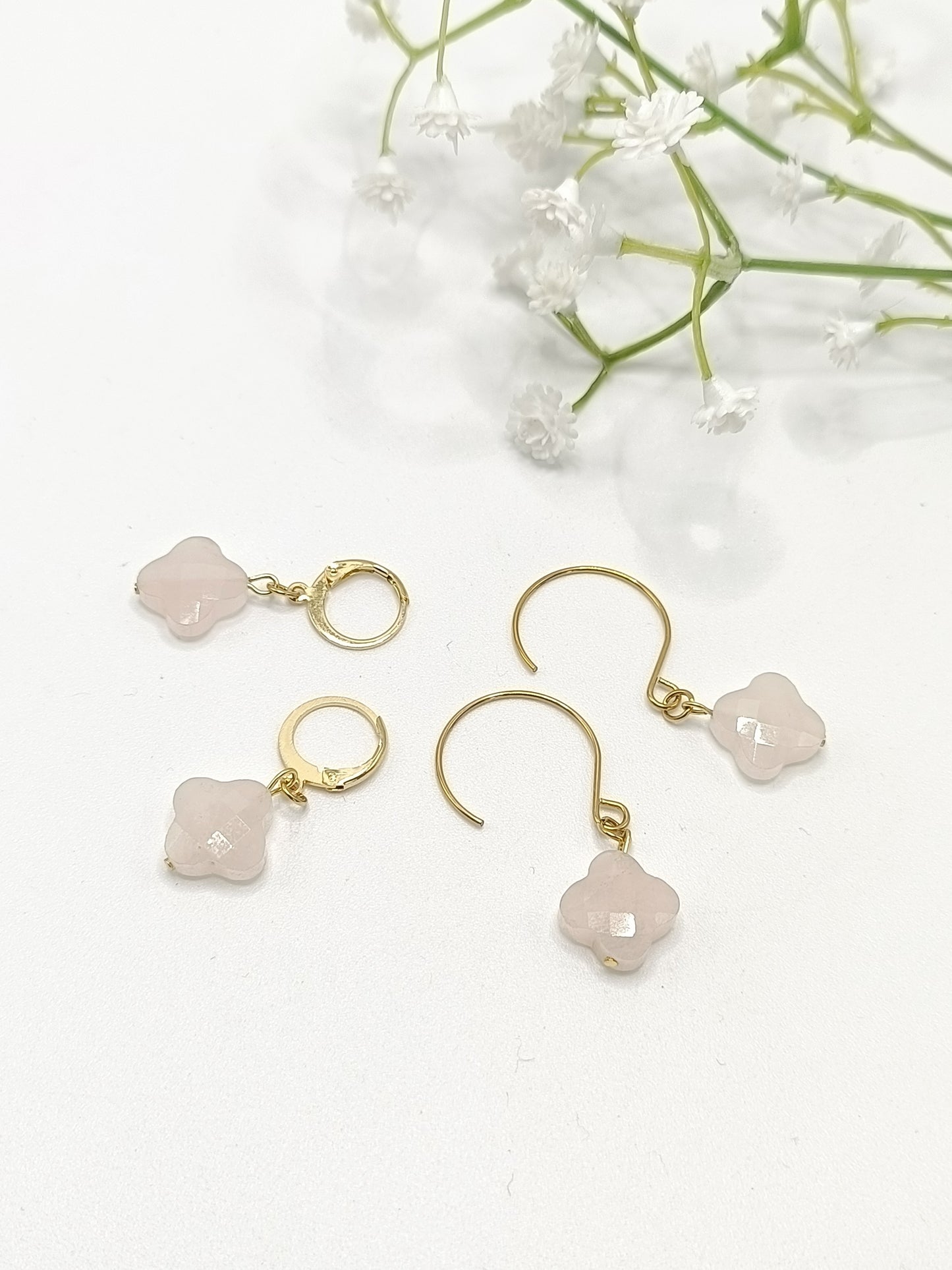 Boucles d'oreilles dorées acier inoxydable ou 24 carats et aventurine rose