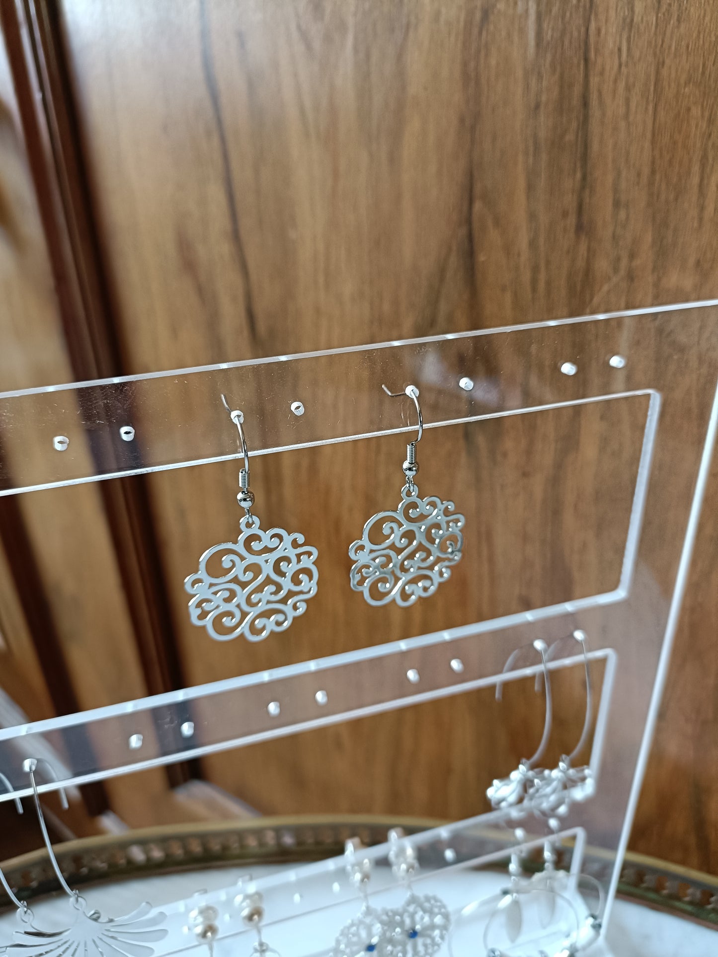 Boucles d'oreilles ciselées argentées