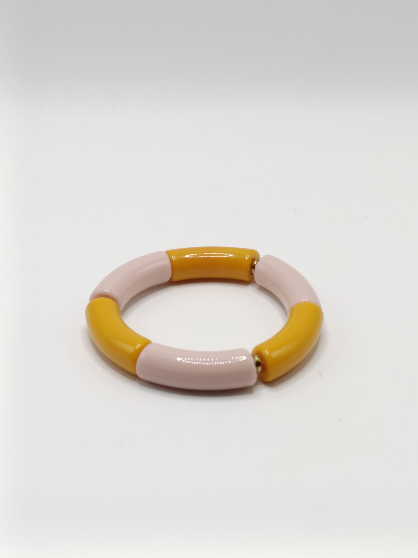 Bracelet tubes XL élastiqué, tubes acryliques moutarde et rose pâle parme