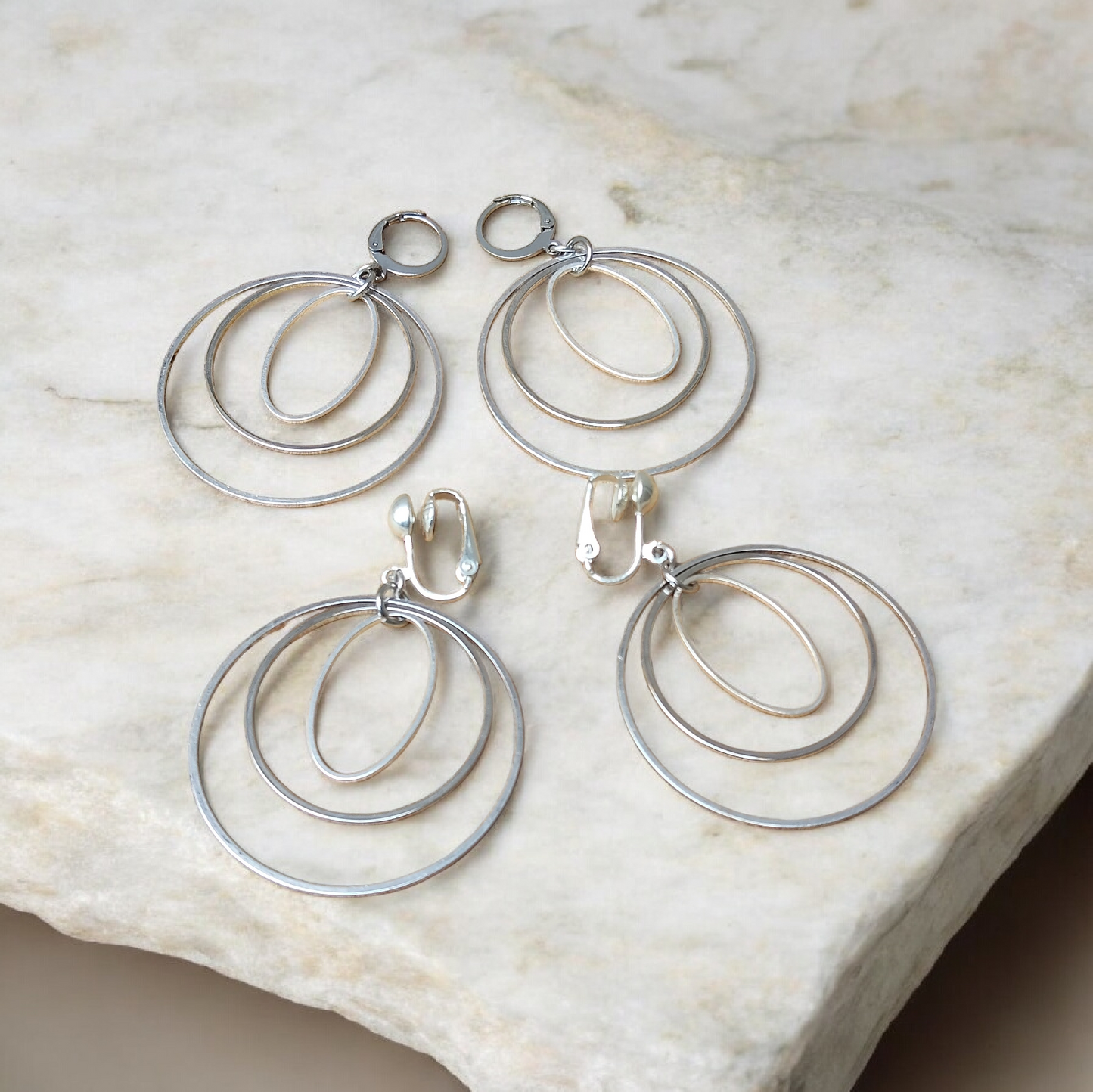 Circonvolution, les grands anneaux argentés, percés ou clips