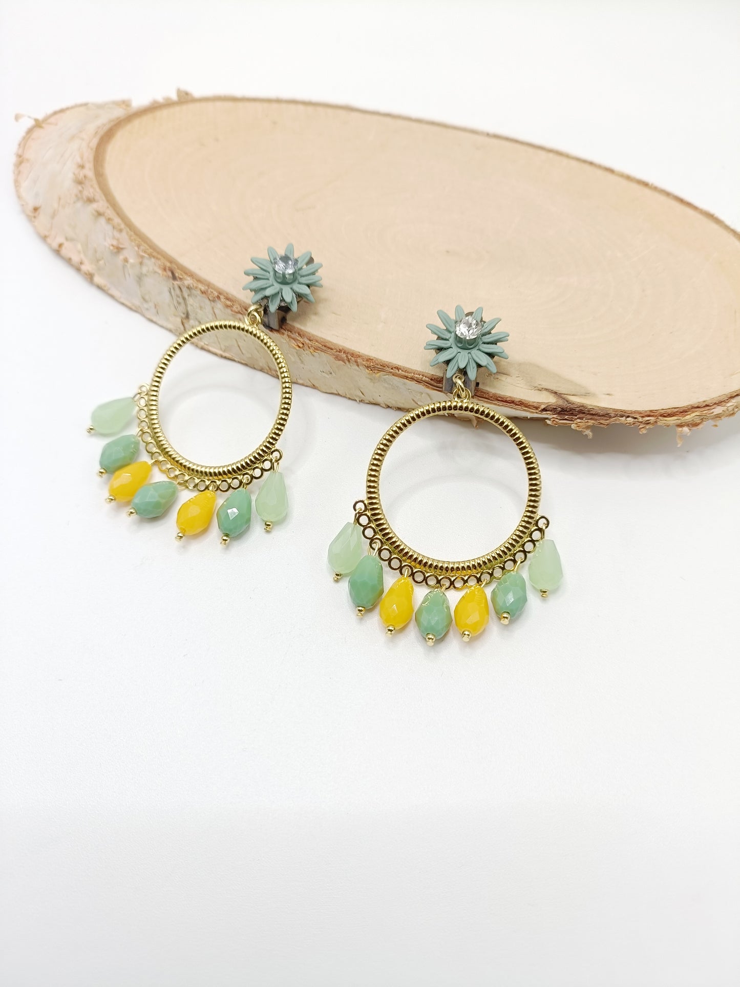 Ysambre, les grandes boucles d'oreilles clips fleurs dorées or fin