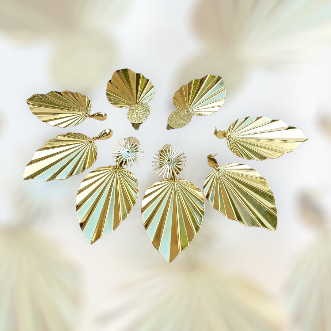 Augustine, les grandes boucles d'oreilles feuilles entièrement dorées or fin, percées ou clips