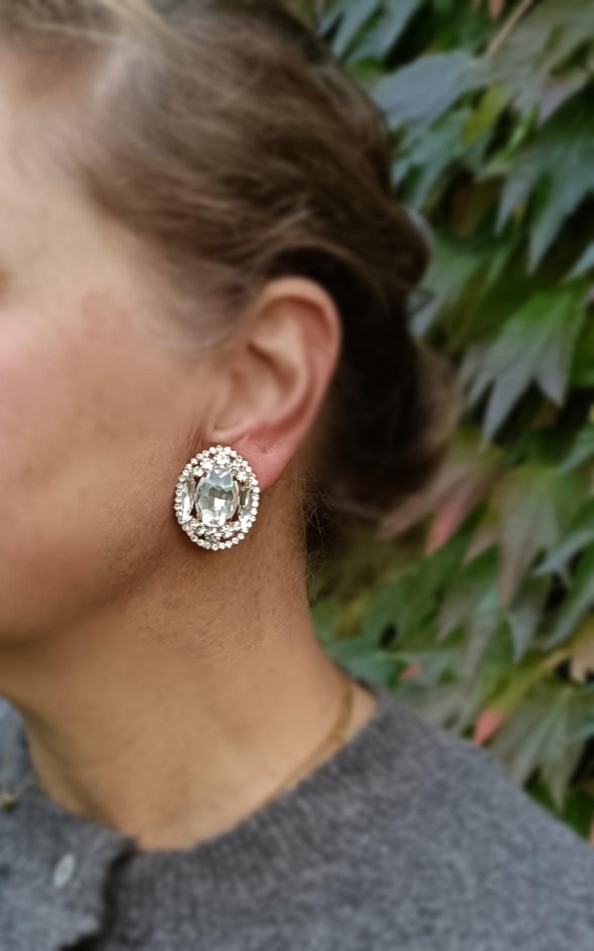 Boucles d'oreilles clips dorées et verre facetté transparent, style cristal