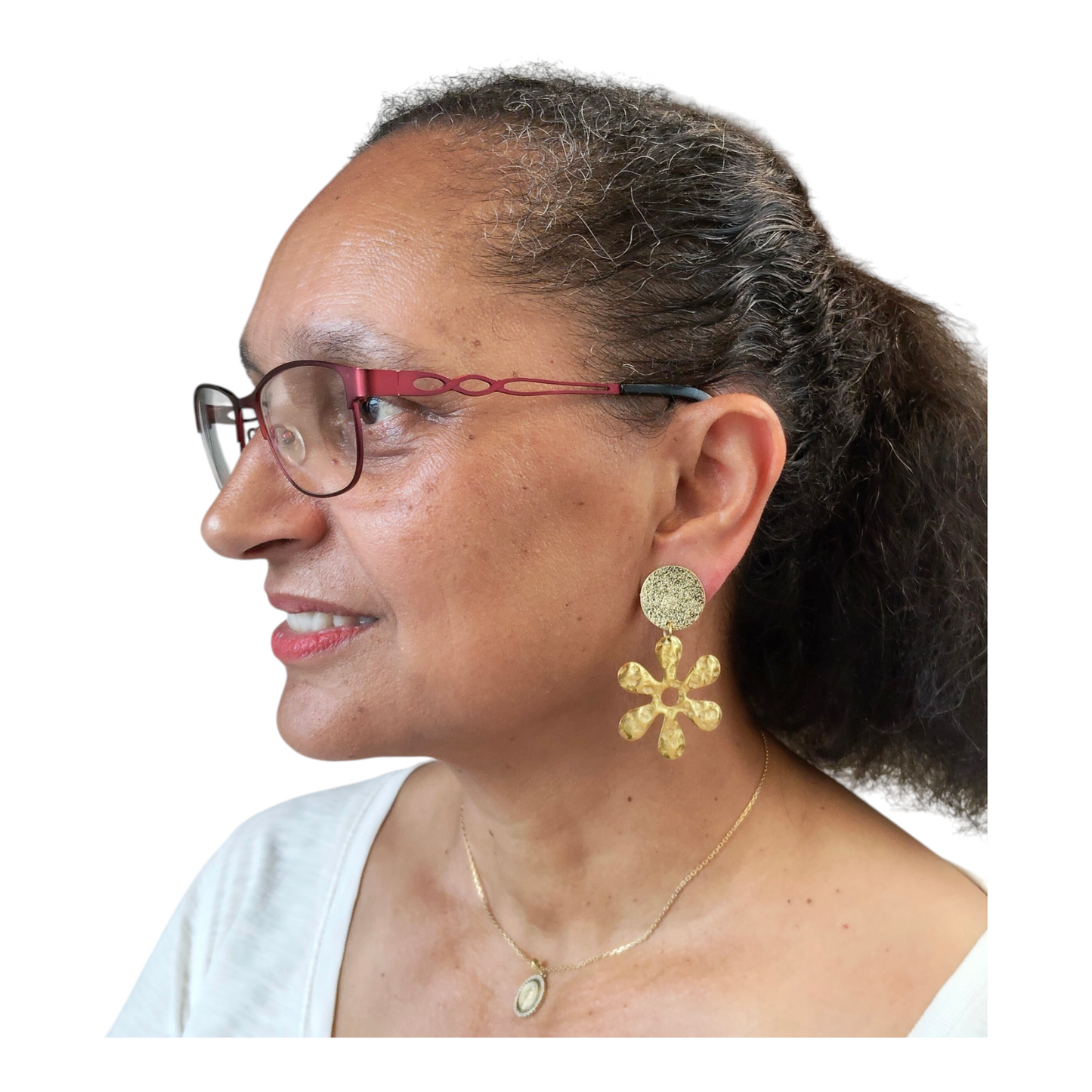 Capucine, les boucles d'oreilles clips fleurs dorées