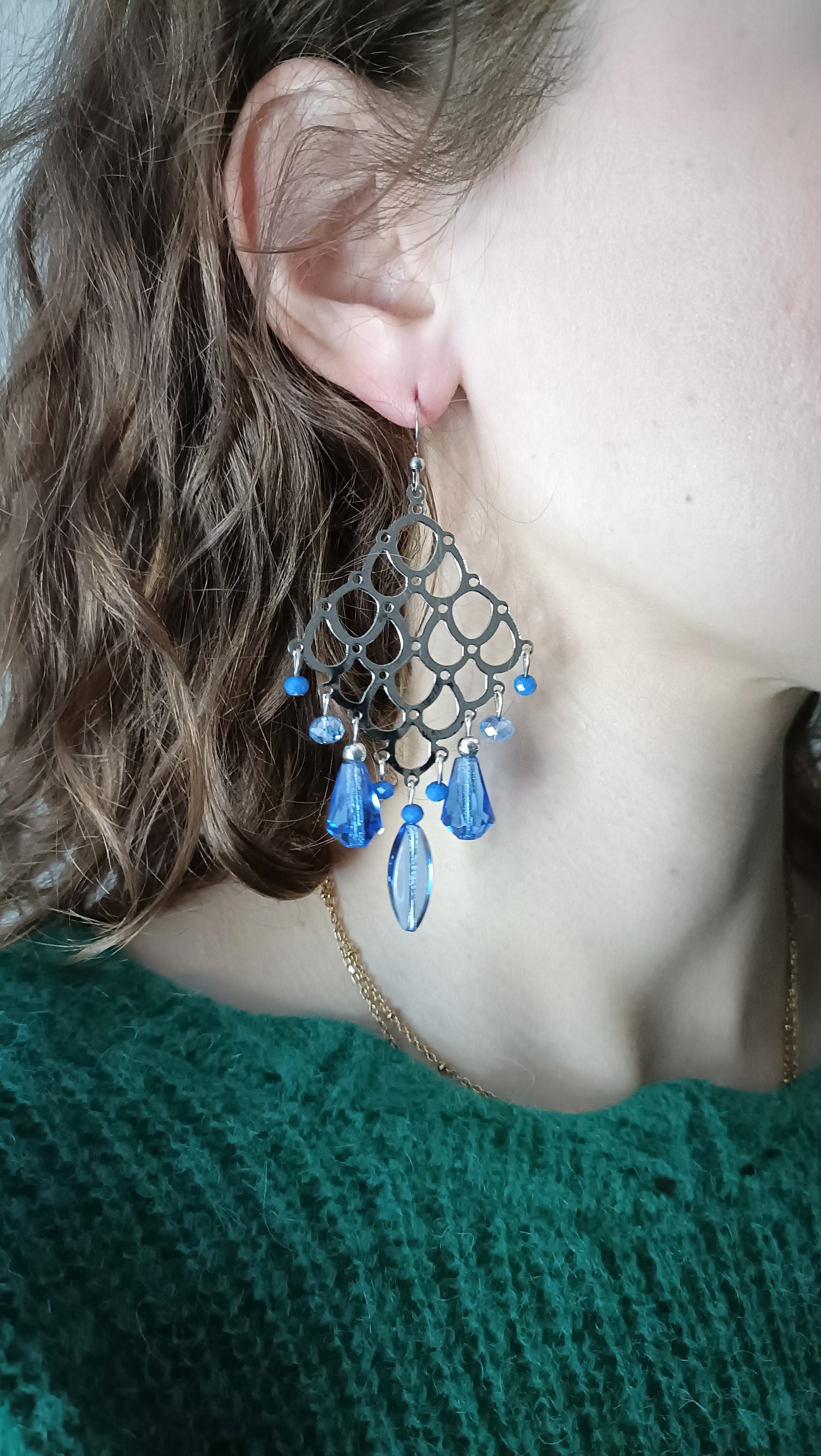 Grandes boucles d'oreilles argentées et bleu