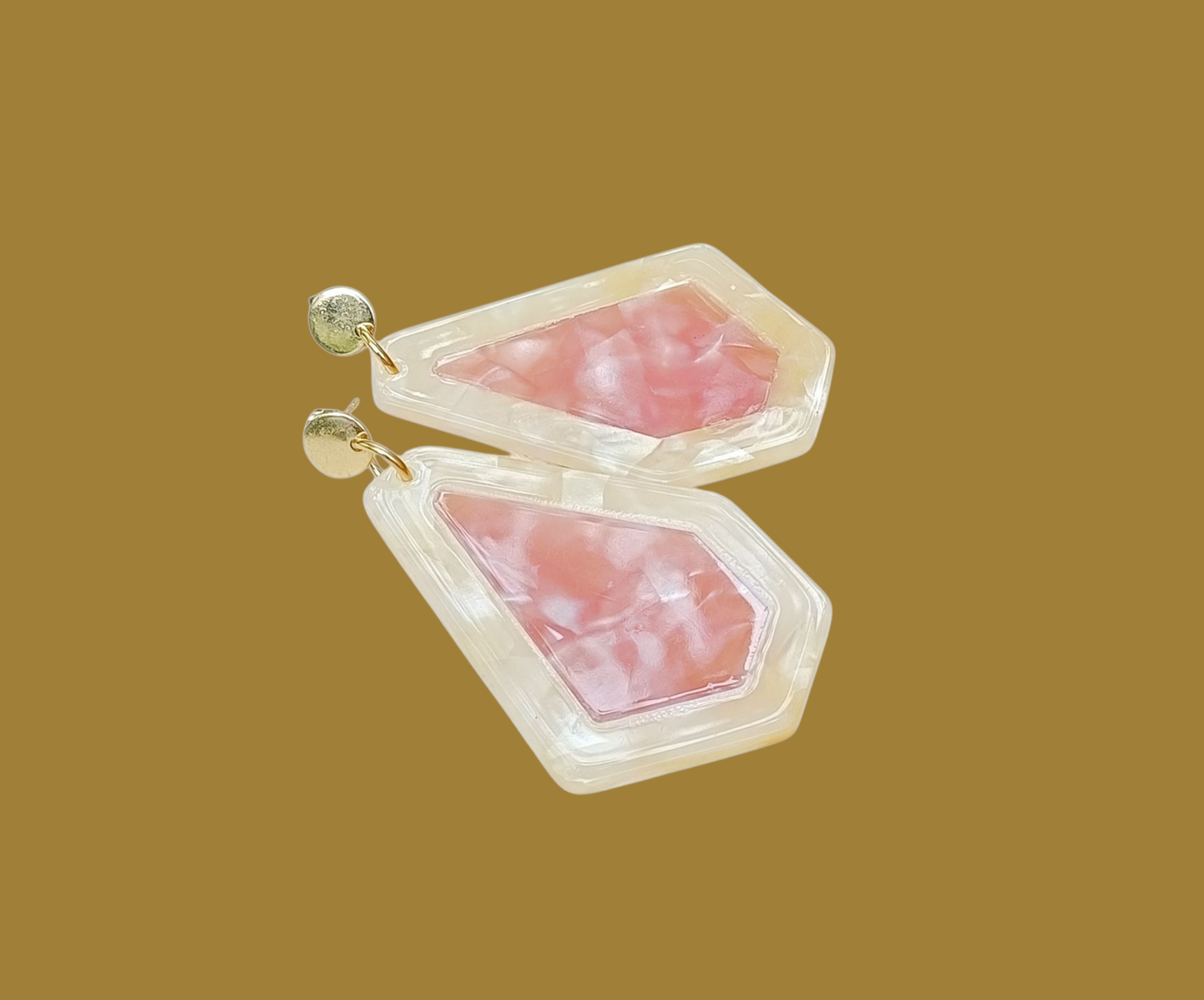 Polygone, les grandes boucles d'oreilles sable terracotta marbré, à puces ou clips