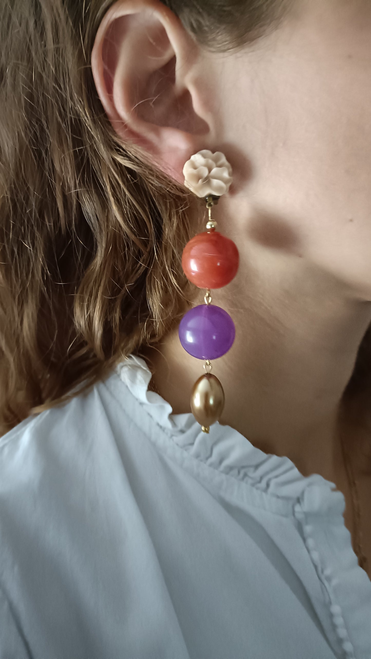 les Circus, longues boucles d'oreilles clips colorées, terracotta, violet et doré